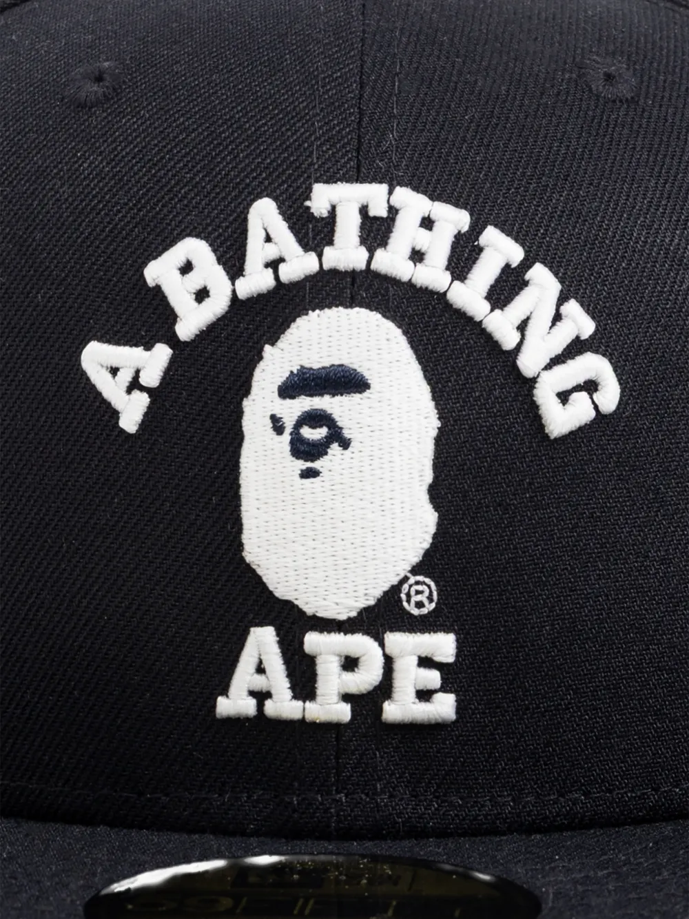 A BATHING APE x New Era 59Fifty Low Profile pet met logodetail Blauw
