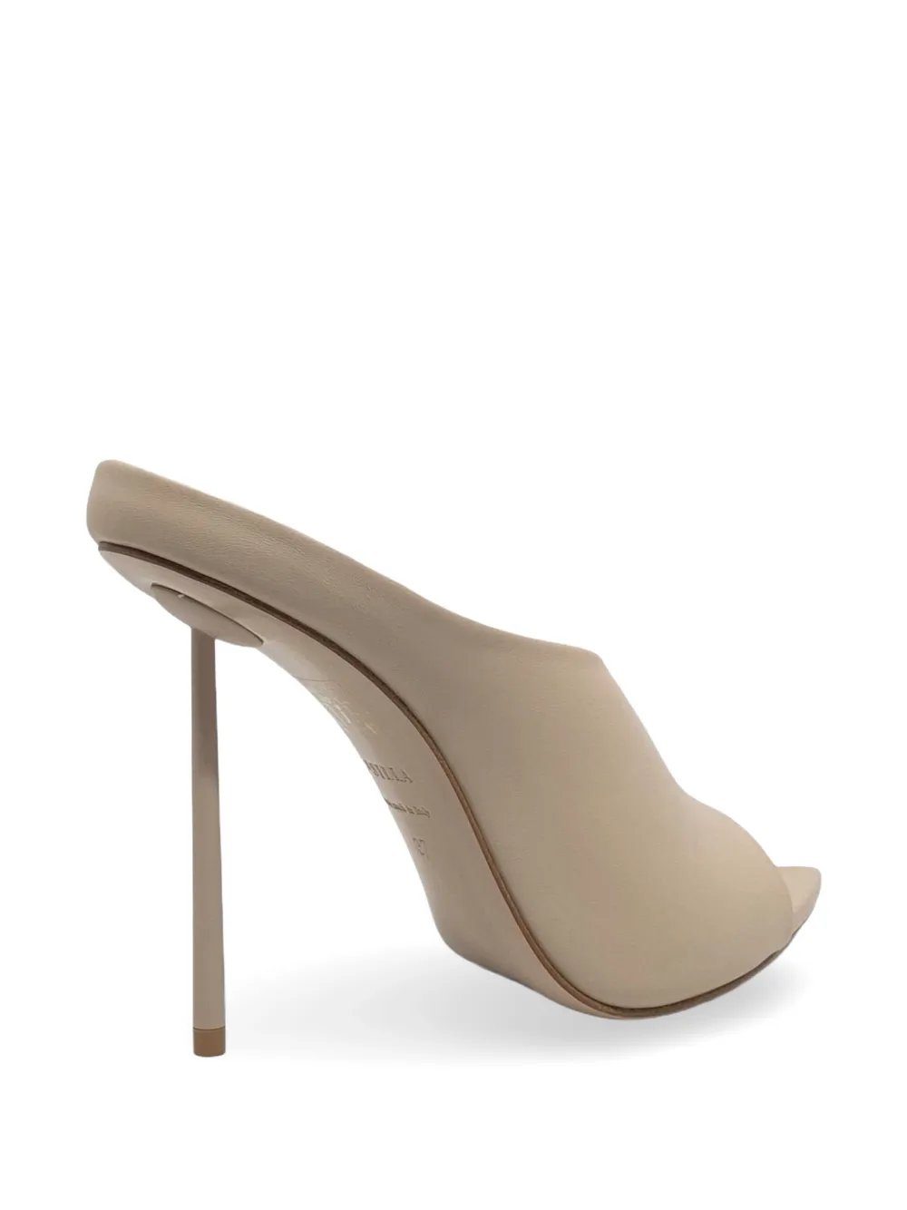 Le Silla Futura sandalen met puntige neus Beige