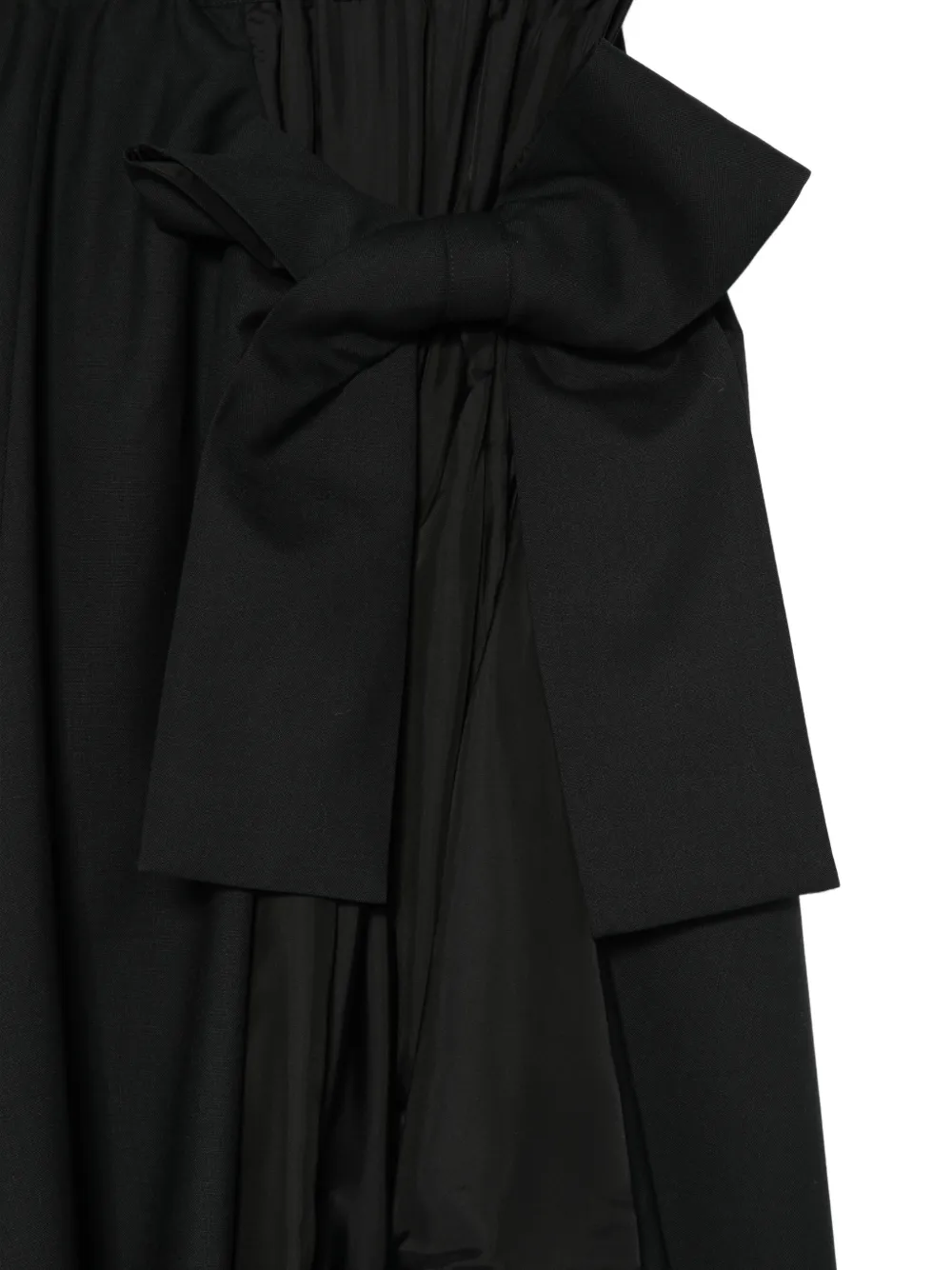 Noir Kei Ninomiya Gesmockte rok met strikdetail Zwart