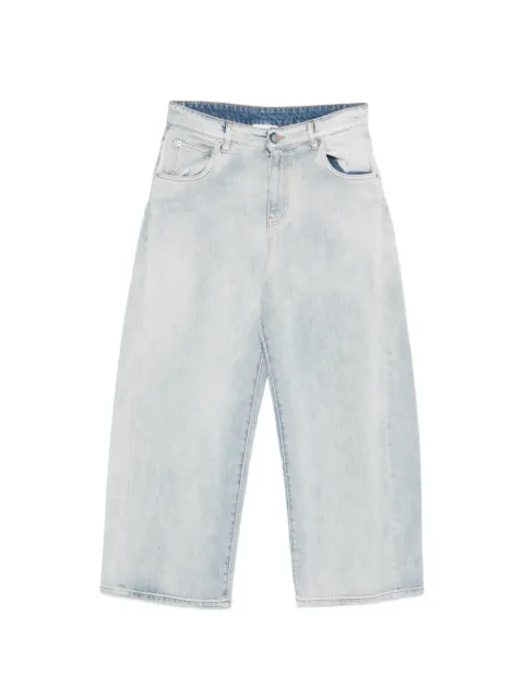 Erika Cavallini  vaqueros con trabillas