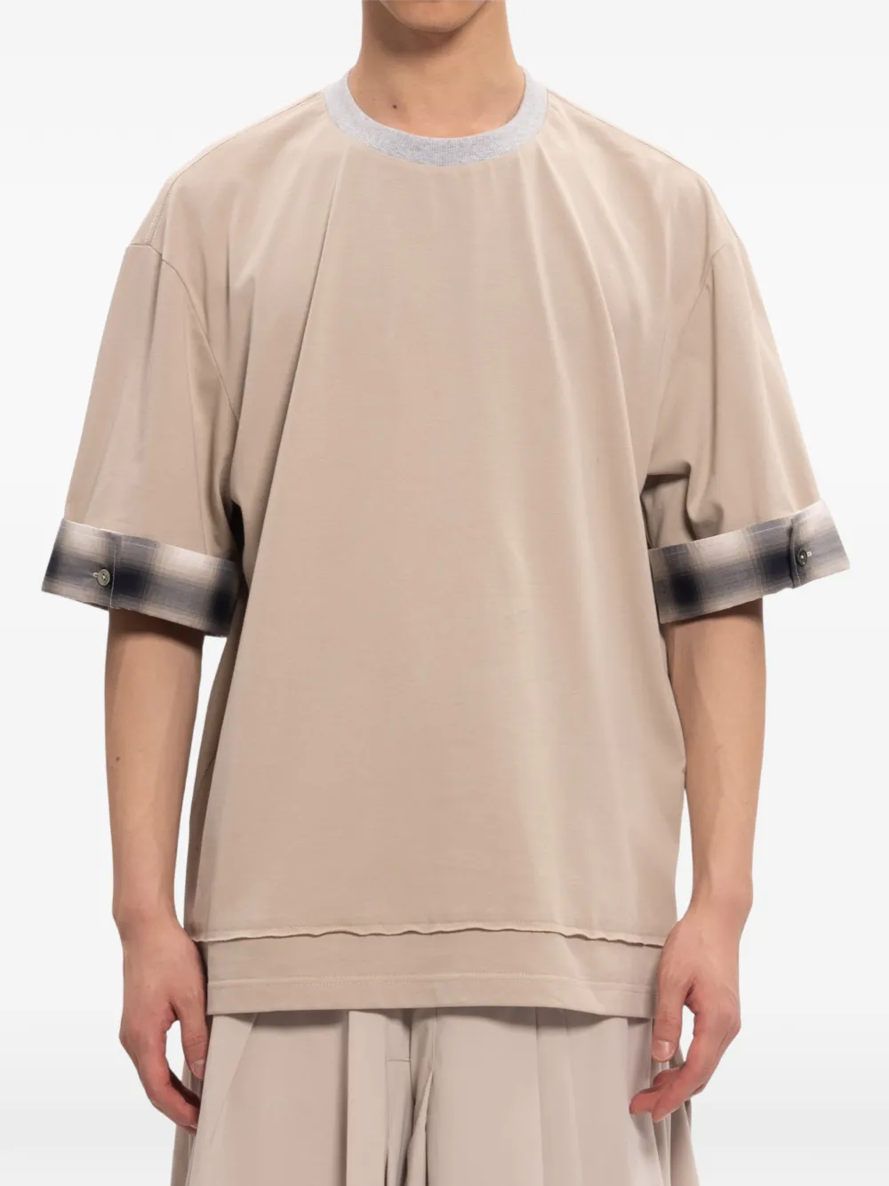 Feng Chen Wang checked-cuff layered-hem T-shirt - Toni neutri