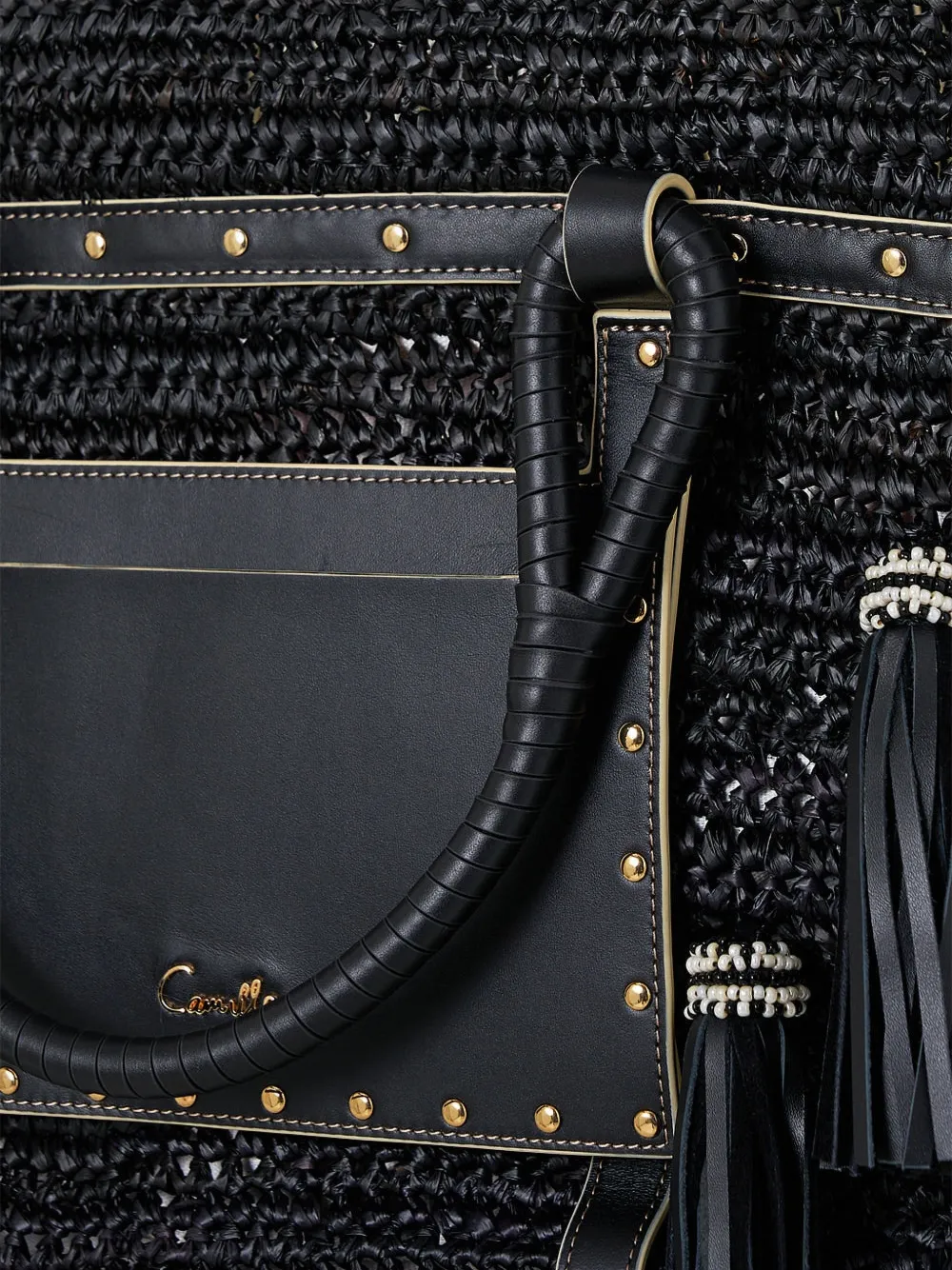 Camilla Shopper met kwastjes en logodetail Zwart