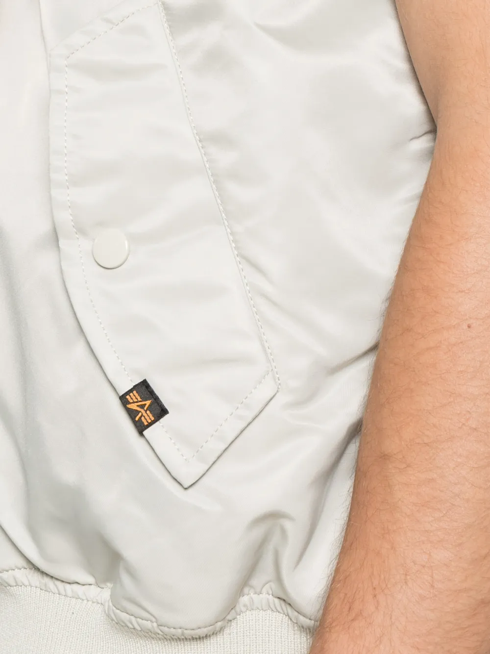 Alpha Industries MA-1 Heritage mouwloos jack Grijs