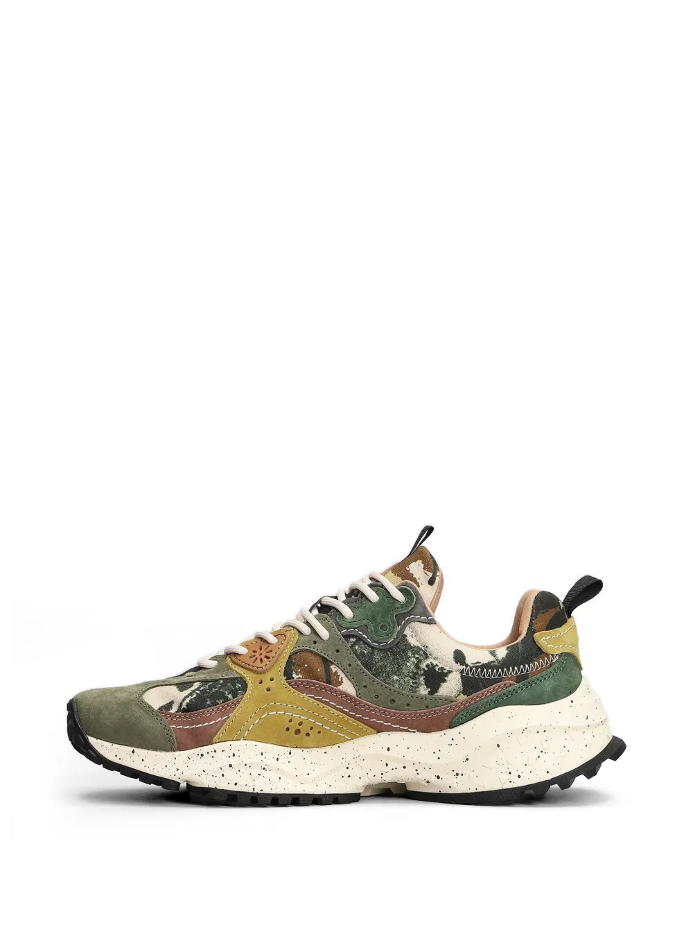 FLOWER MOUNTAIN Wave camouflage-print panelled sneakers Groen