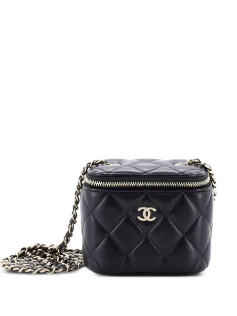 CHANEL Pre-Owned Classic Vanity Case with Chain Quilted Lambskin Mini crossbody bag
