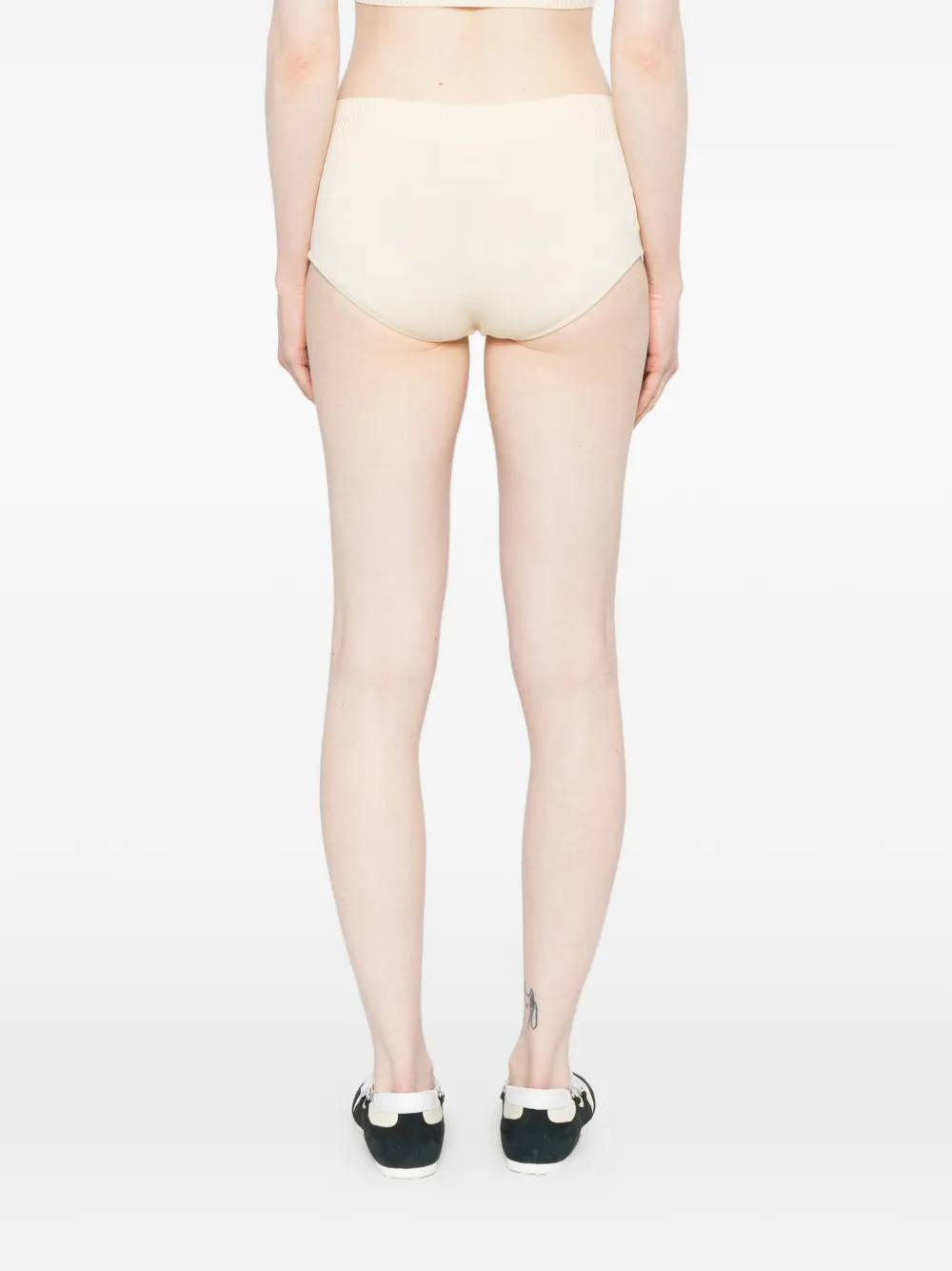 Plan C Shorts met geribbelde taille Beige
