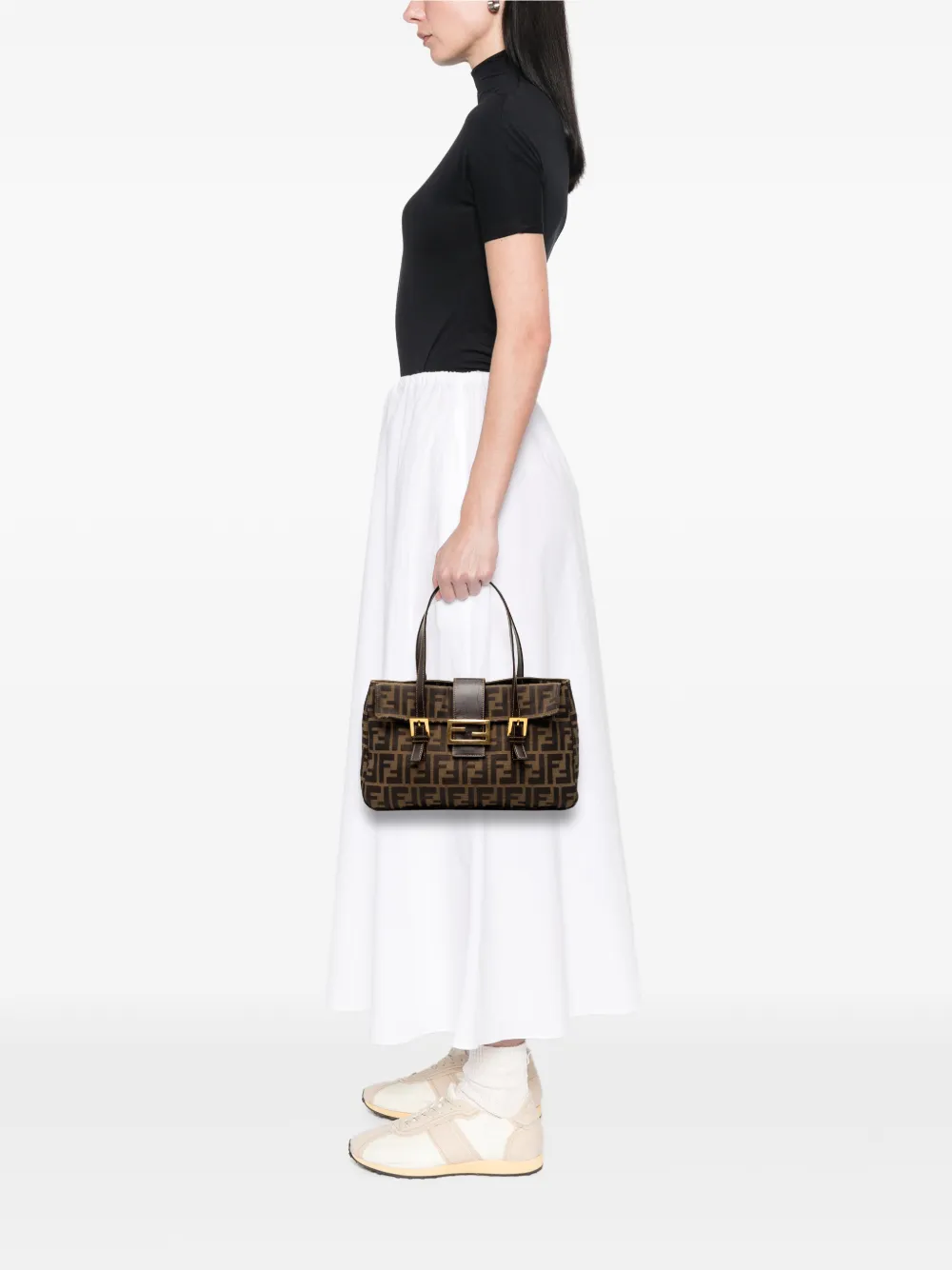  Fendi Pre-owned 20th Century Zucca Canvas Shoulder Bag - Brown 