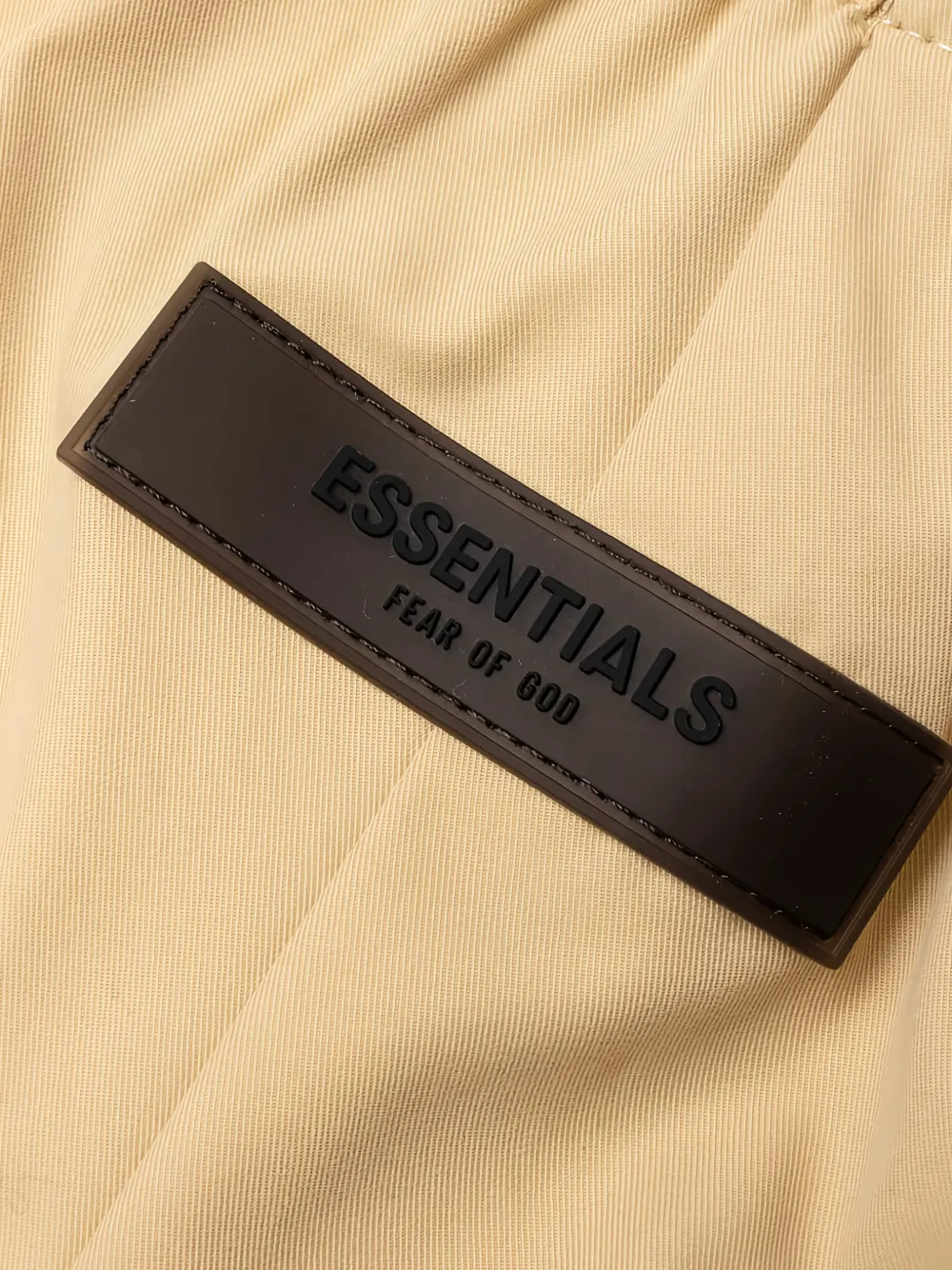FEAR OF GOD ESSENTIALS KIDS Ruimvallende broek Beige