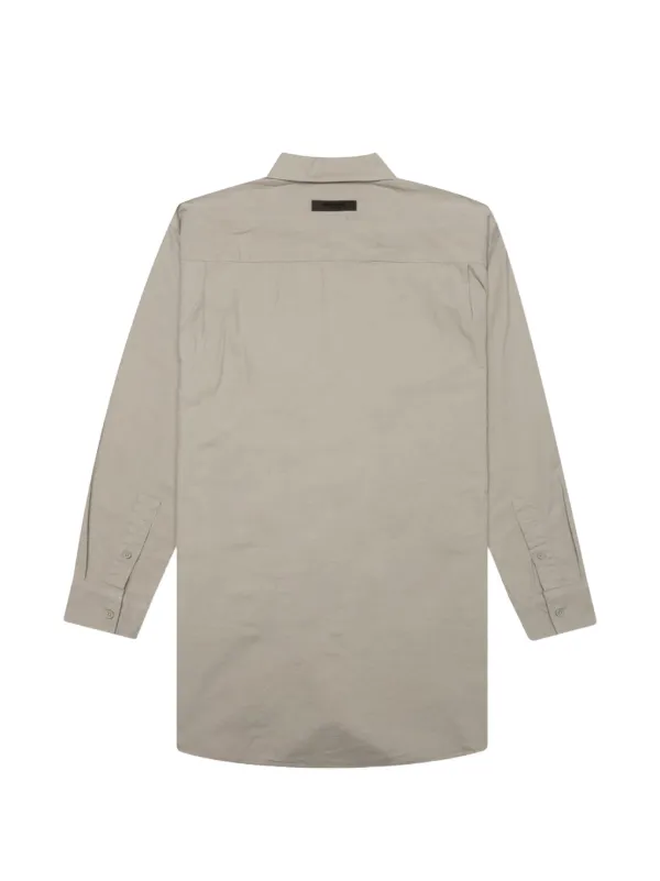 FEAR OF GOD ESSENTIALS オックスフォードシャツ | ニュートラル