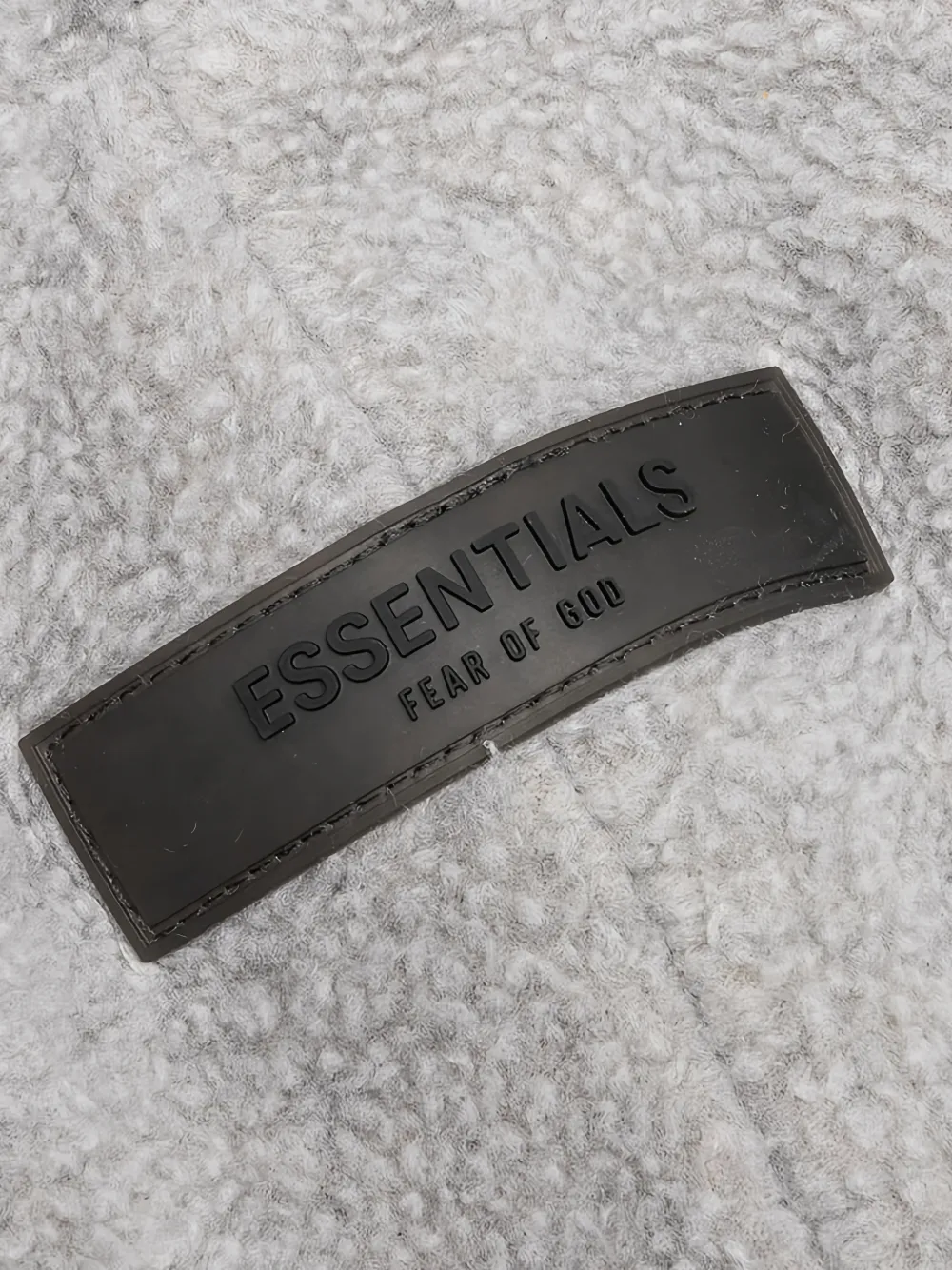 FEAR OF GOD ESSENTIALS KIDS Ruimvallende broek Grijs