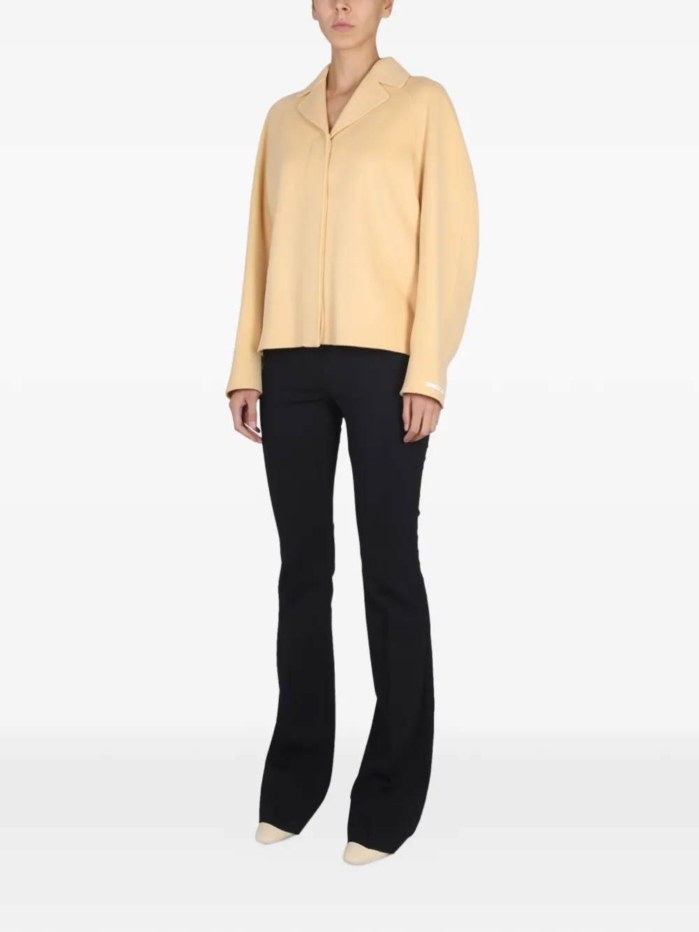 Max Mara Jas met enkele rij knopen Roze