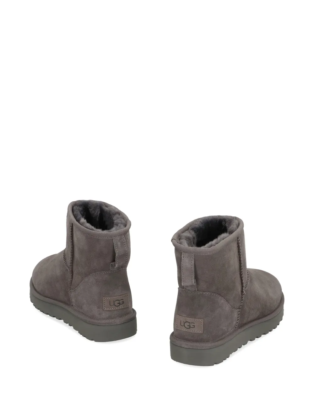 UGG Classic Mini II enkellaarzen met logopatch Grijs