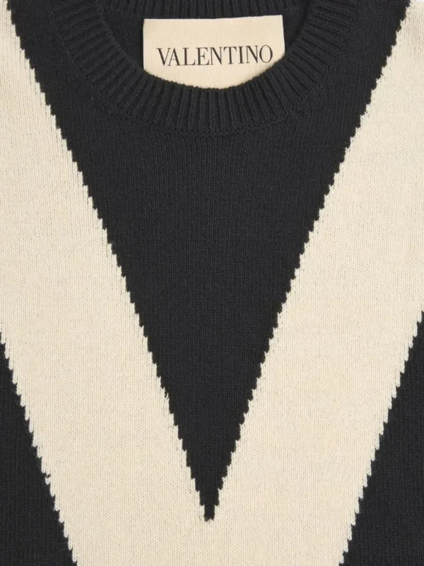 VALENTINO最高級ライン　ふんわりニット Valentino Garavani Chez Valentino Cherry Long-Sleeve Sweater