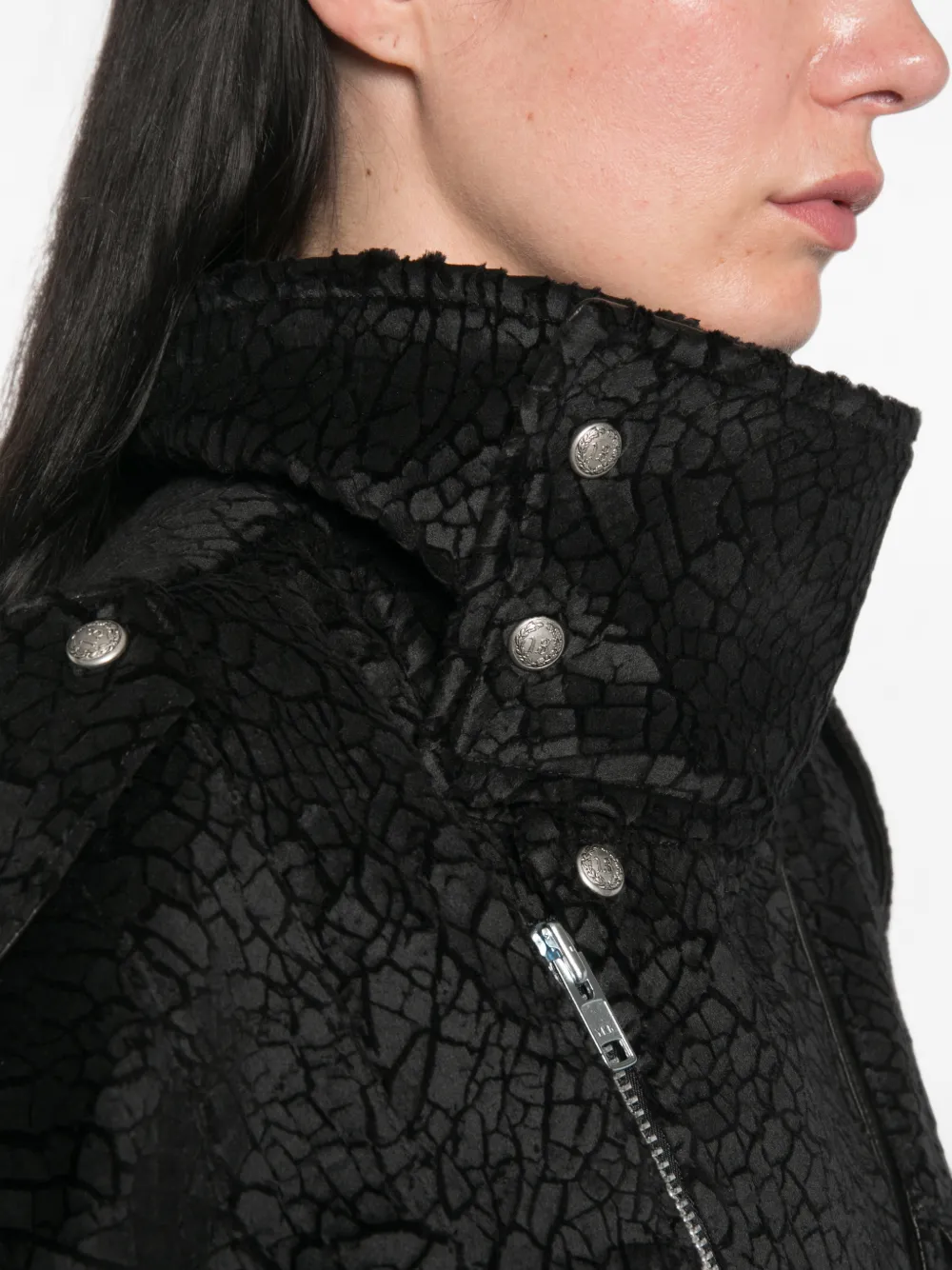 R13 crackled-effect belted jacket Zwart