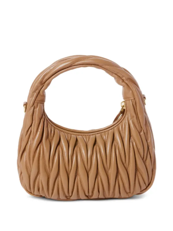 miu miu キルティング クラッチバッグ Miu Miu Wander Matelassé Leather Clutch Bag | Neutrals | FARFETCH