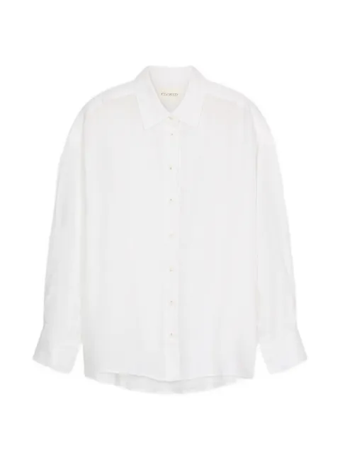 Closed buttoned shirt