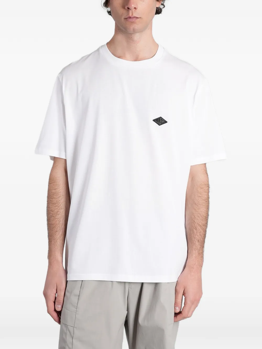 Low Brand B240 logo-patch T-shirt - Bianco