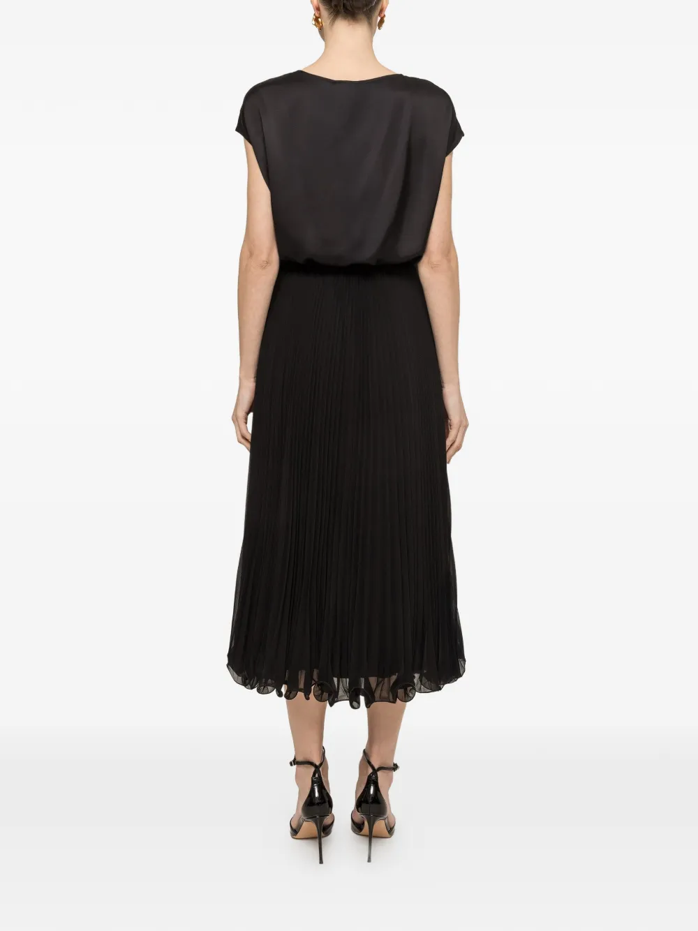 NISSA Viscose top met bloemdetail Zwart