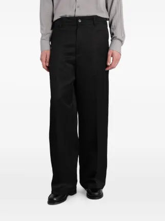 Costumein