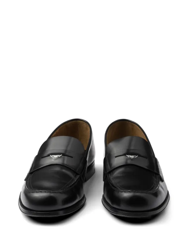 Prada レザーローファー | ブラック | FARFETCH JP