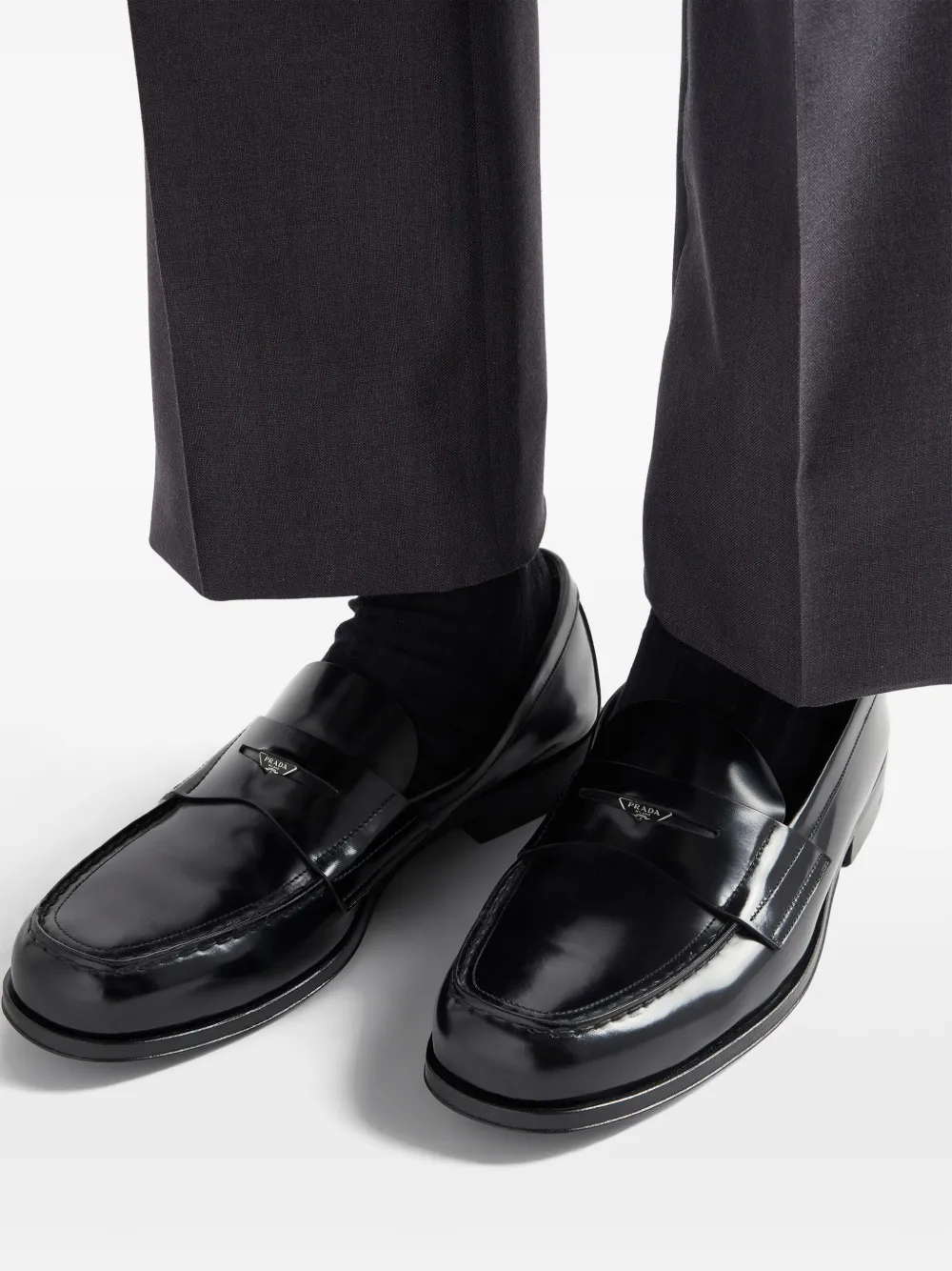 Prada Sneakers van geborsteld leer Zwart