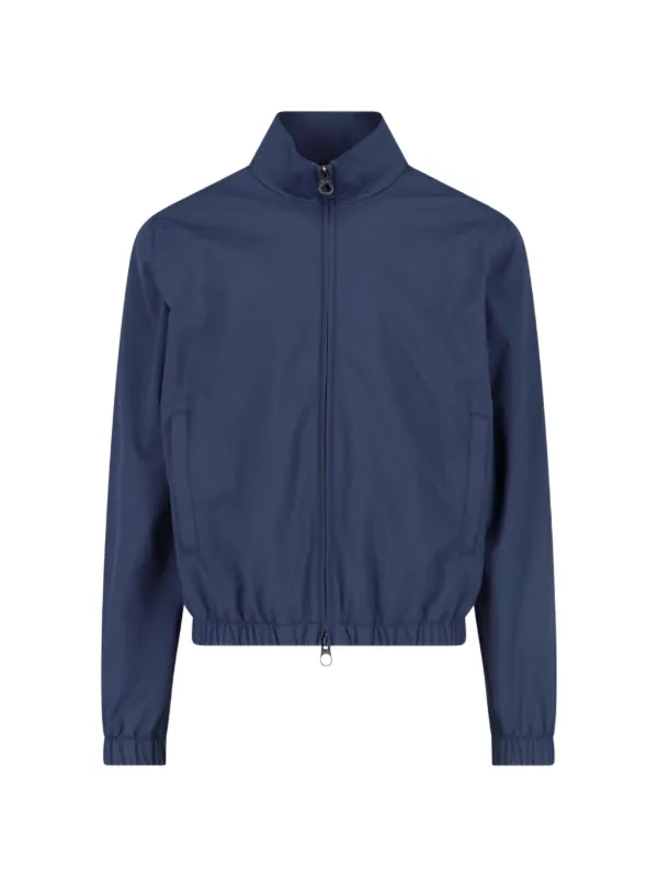 35019482_66192637_600.jpg