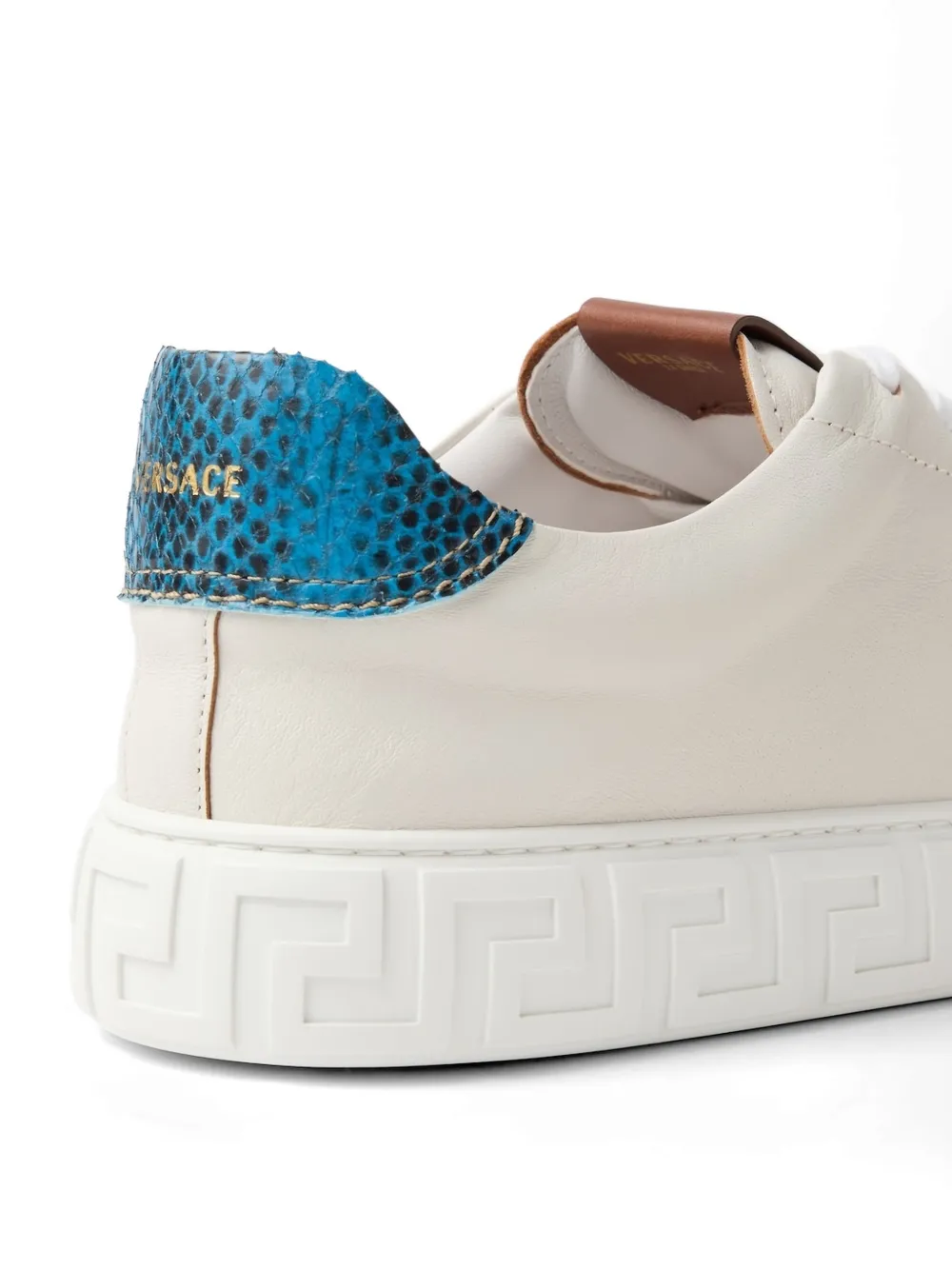 Versace Sneakers met logopatch en print Beige