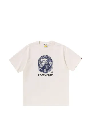 A BATHING APE®