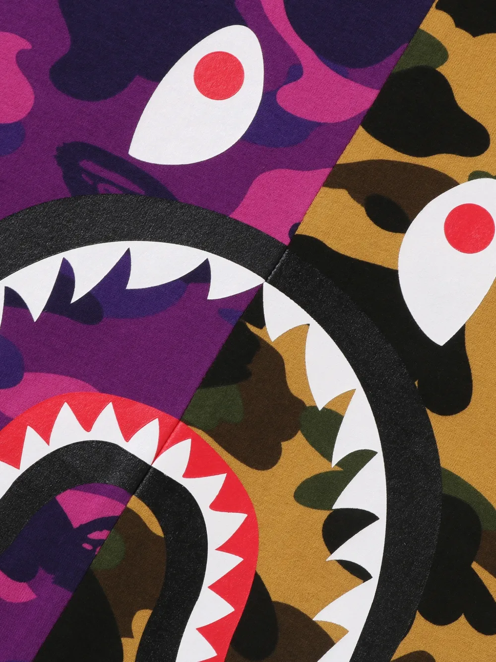 A BATHING APE Split Camo Shark katoenen T-shirt Geel