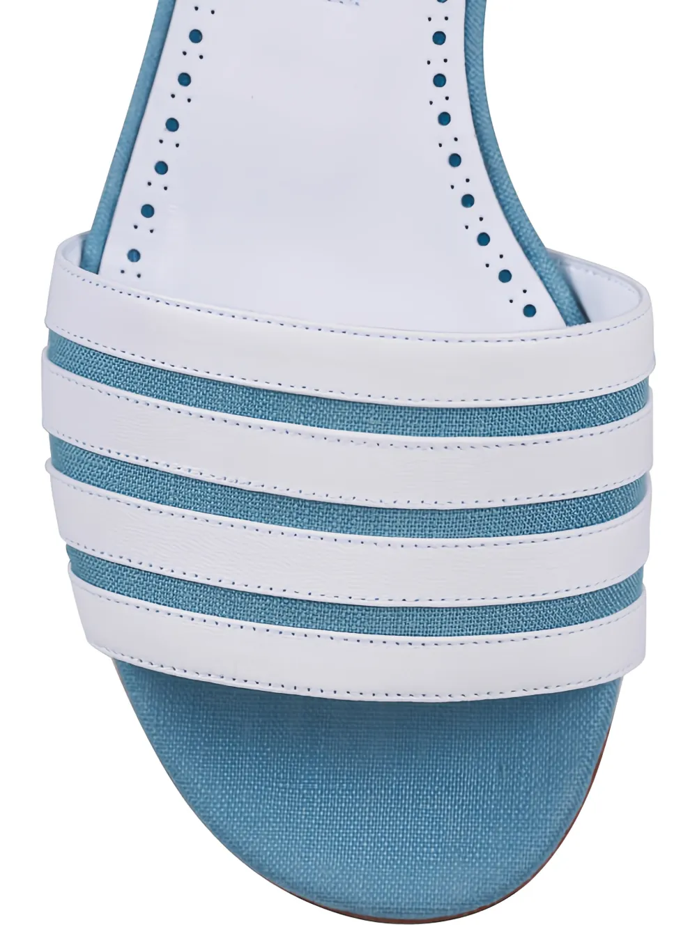 Manolo Blahnik Kenitra gestreepte sandalen Blauw