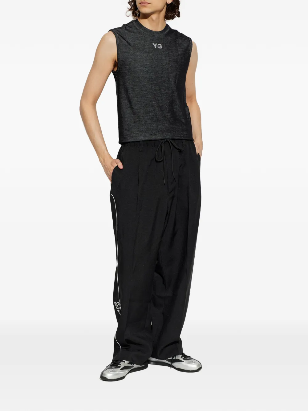 Y-3 x Mercedes AMG Petronas tanktop met logo-print Grijs