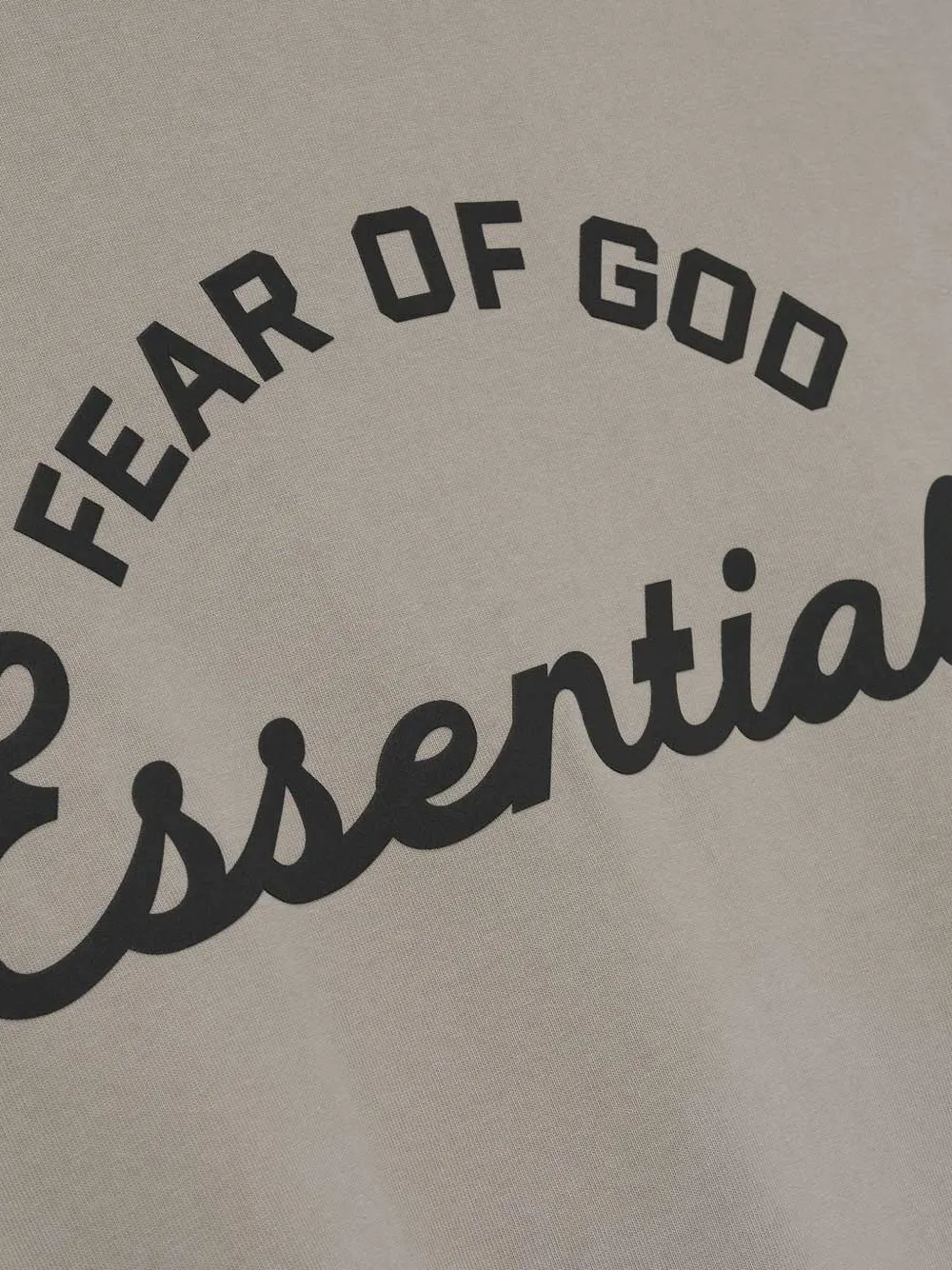 FEAR OF GOD ESSENTIALS Training 90s T-shirt met lange mouwen Beige