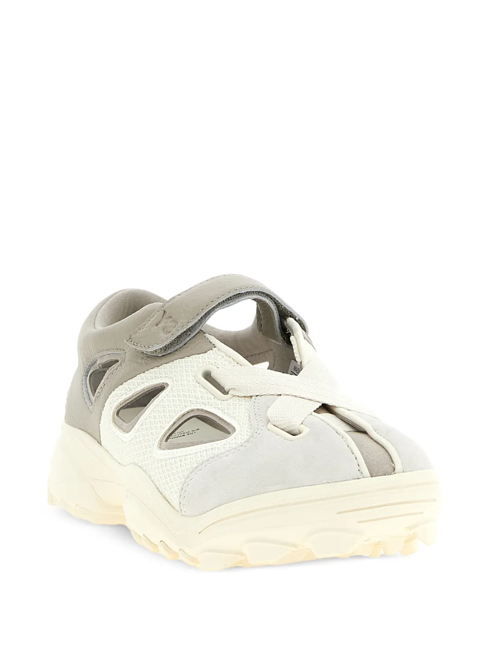 Y-3 cutout embossed logo sandals Grijs