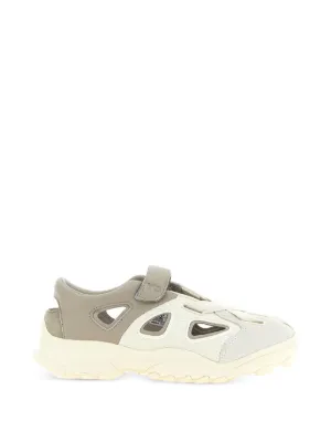 Prada ラバーサンダル | ニュートラル | FARFETCH JP