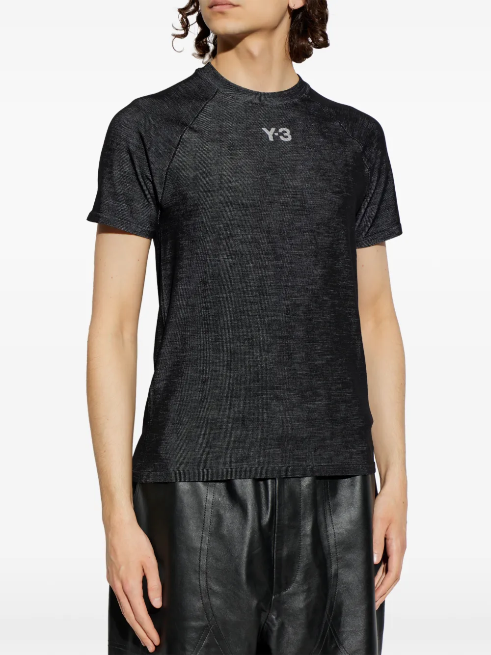 Y-3 x AMG Pretronas Mercedes T-shirt met logo-print Grijs