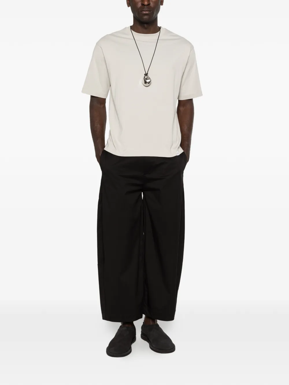 WOC 피렌체 라운드 넥 티셔츠 | 티셔츠