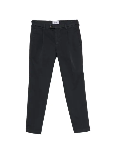 VELA SHOP pleated trousers