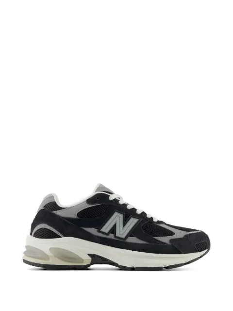 New Balance Abzorb 2010 panelled sneakers