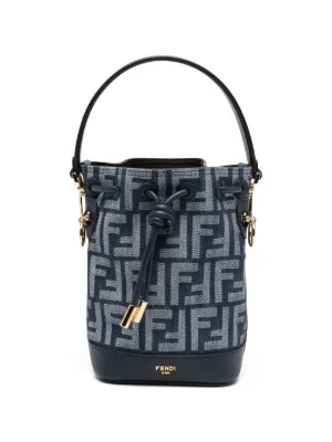 FENDI モン トレゾール バケットバッグ ミニ | ブルー | FARFETCH JP