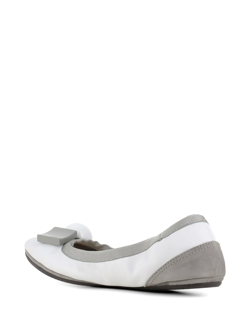 Dove Nuotano Gli Squali Becky ballerina's Wit