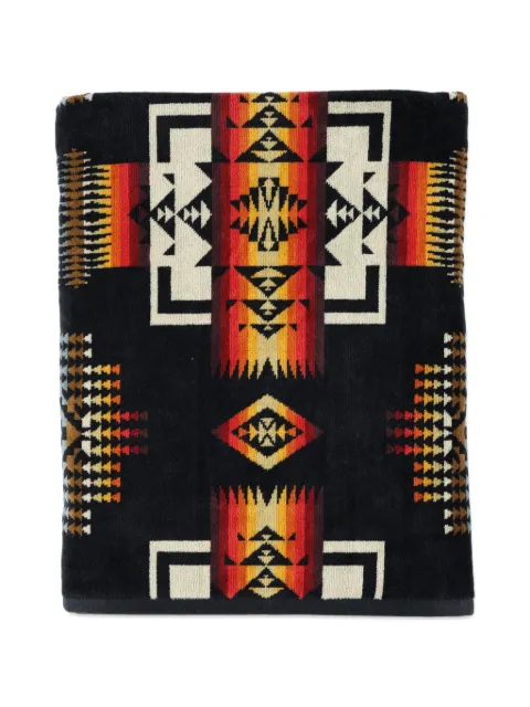 Pendleton  geometric-pattern travel towel