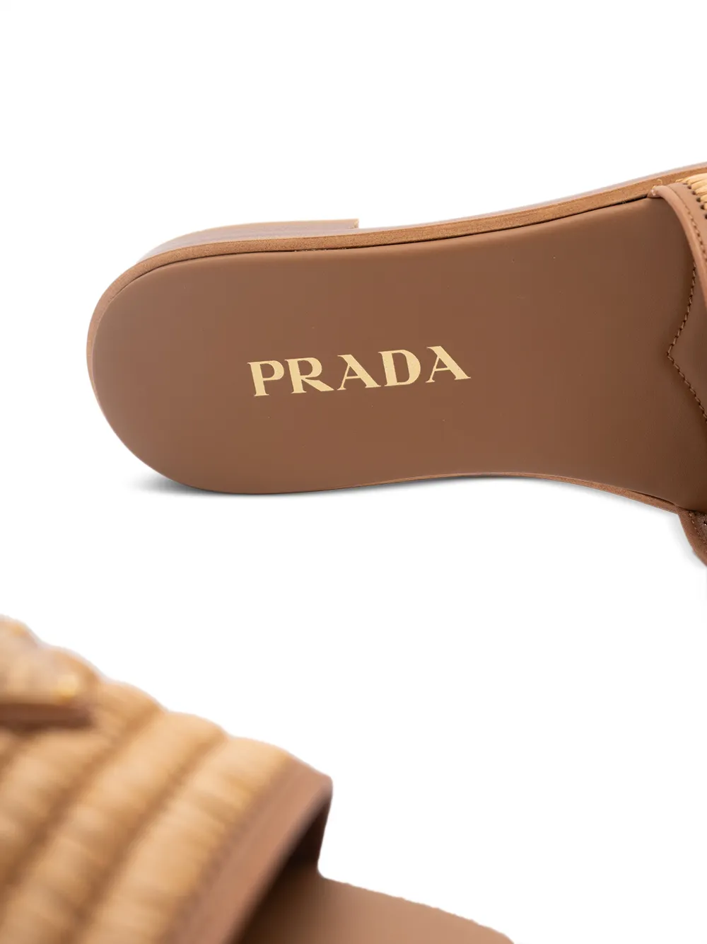 Prada Geweven sandalen met logo Beige