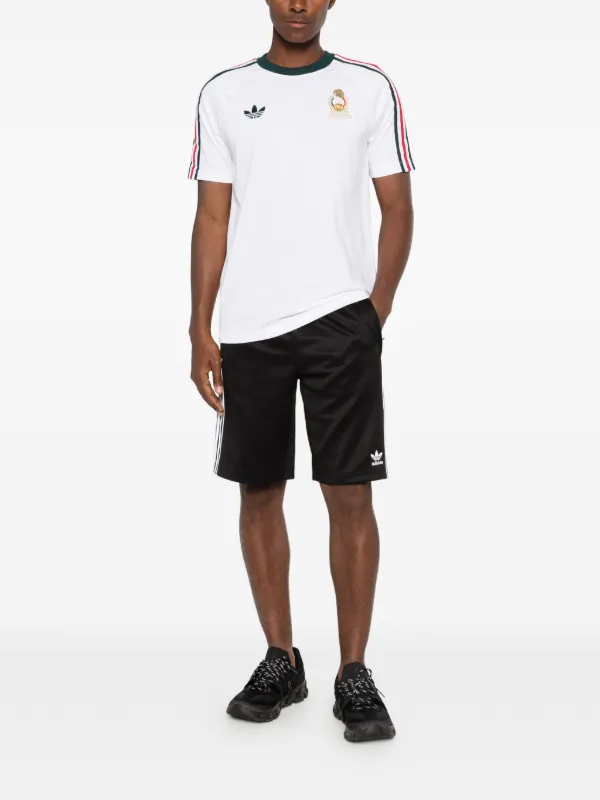 Adidas サイドストライプ ショートパンツ | ブラック | FARFETCH JP