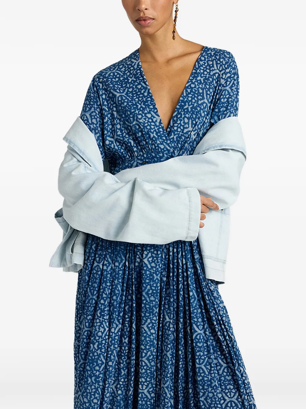 MOMONÌ Jurk met V-hals Blauw