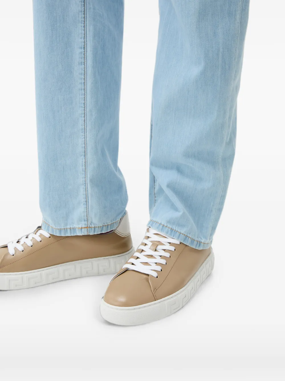 Versace Greca leren sneakers Beige