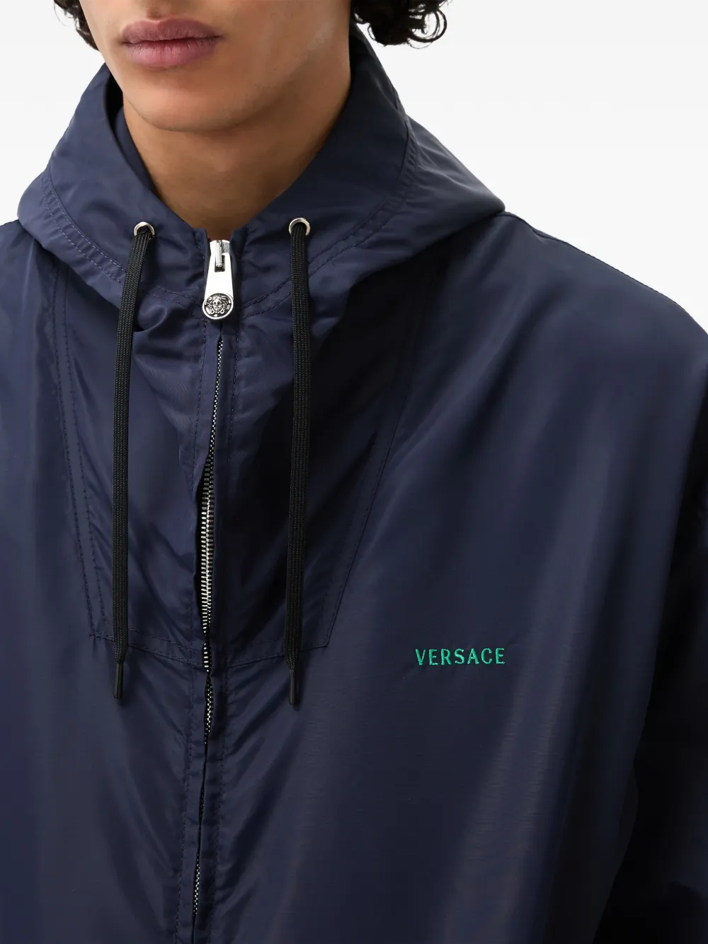Versace Nylon windjack met borduurwerk Blauw