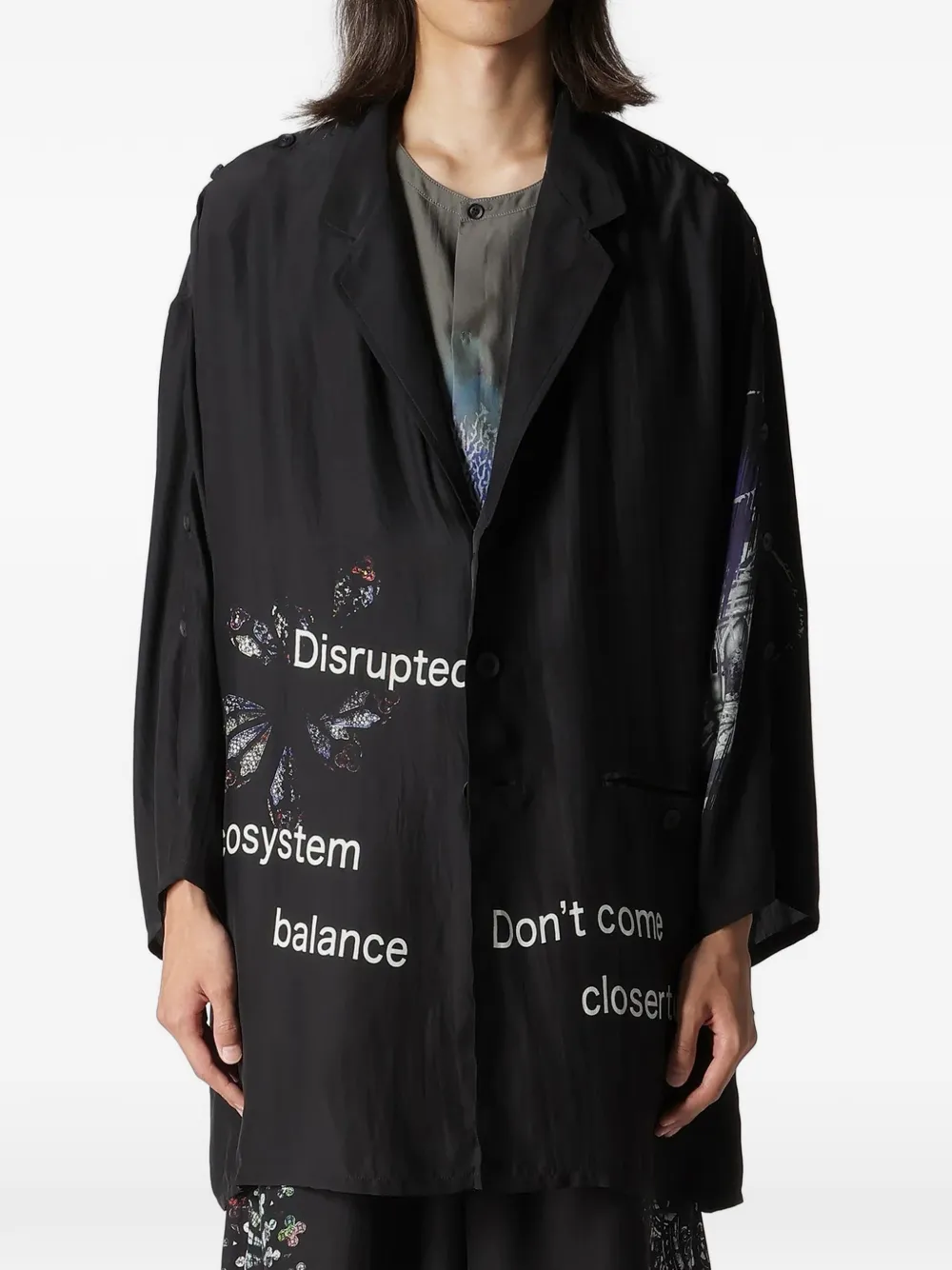  Yohji Yamamoto Buttoned Patterned Silk Jacket - Black 