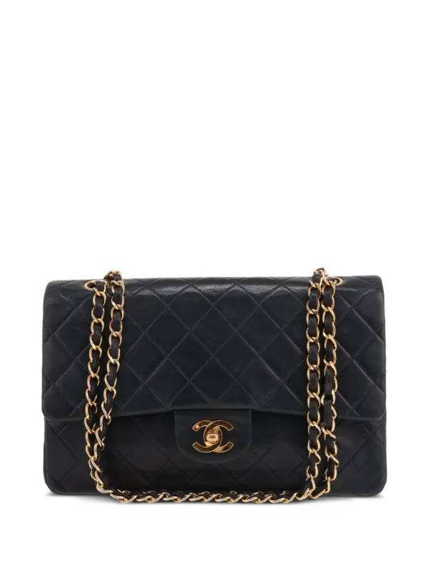 Chanel Pre-owned 1990s Timeless Classic Leather Shoulder-bag in Blue