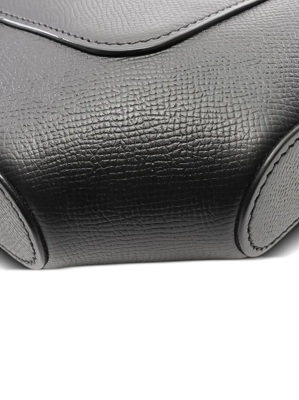Hermès Pre-owned 2016 Octagon Leather Shoulder Bag in Black, view 3