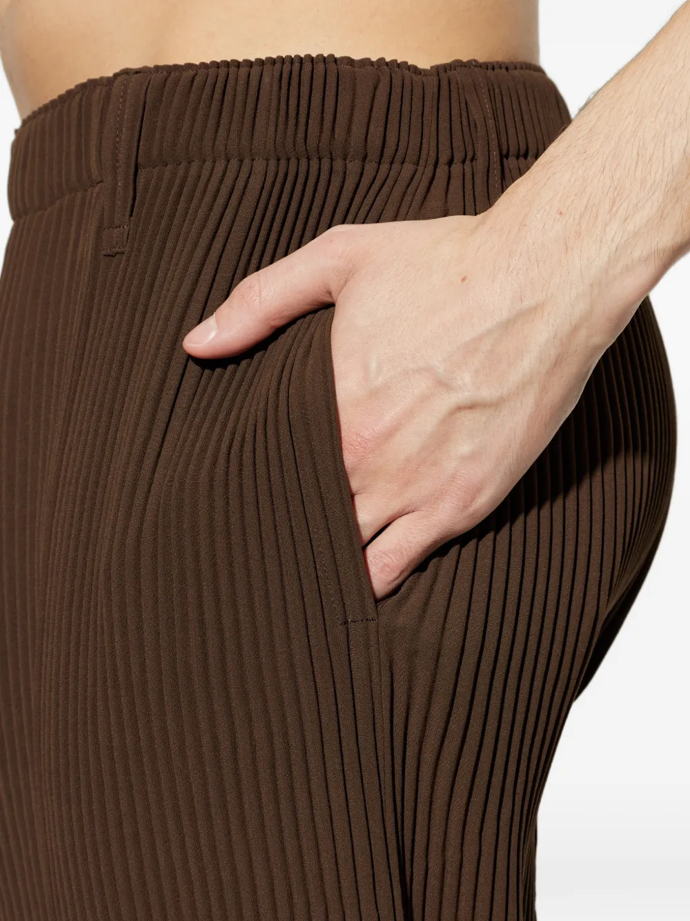 Homme Plissé Issey Miyake Tuxedo broek met plooien Bruin
